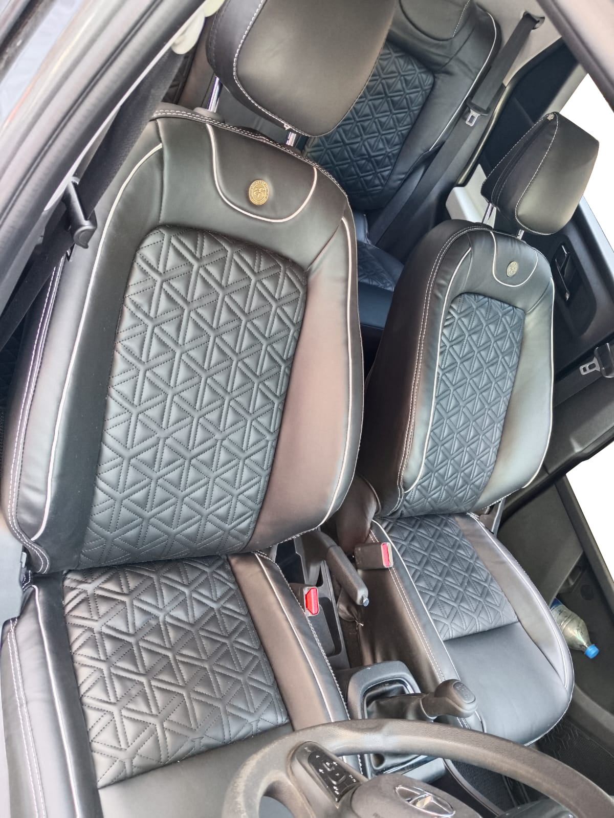 AUTOFIT LEATHER CAR SEAT COVER FOR (TATA ALTROZ) ENIGMA DESIGN (COLOUR BLACK I GREY)