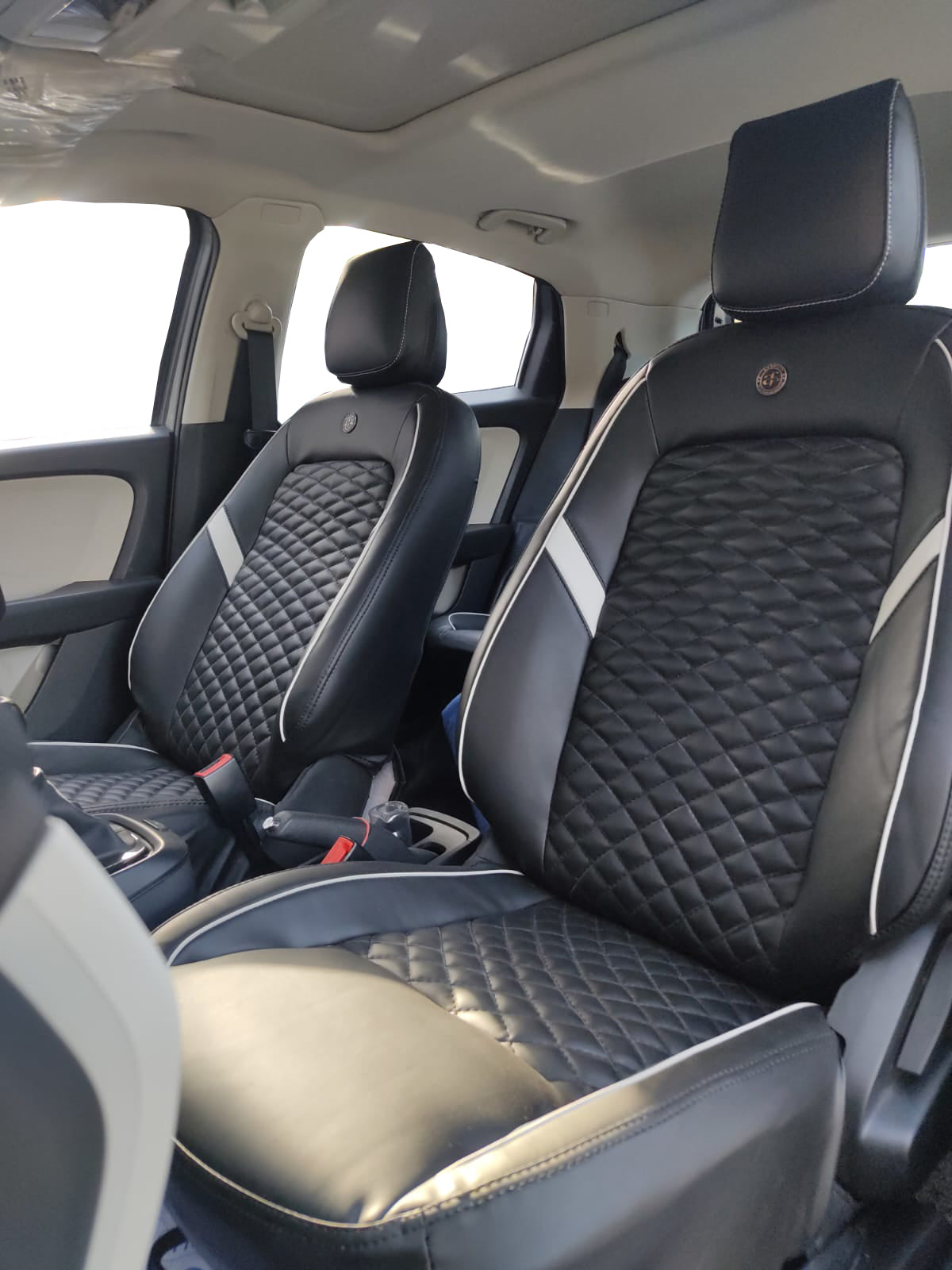 AUTOFIT LEATHER CAR SEAT COVER FOR (TATA PUNCH) RIVA DESIGN
