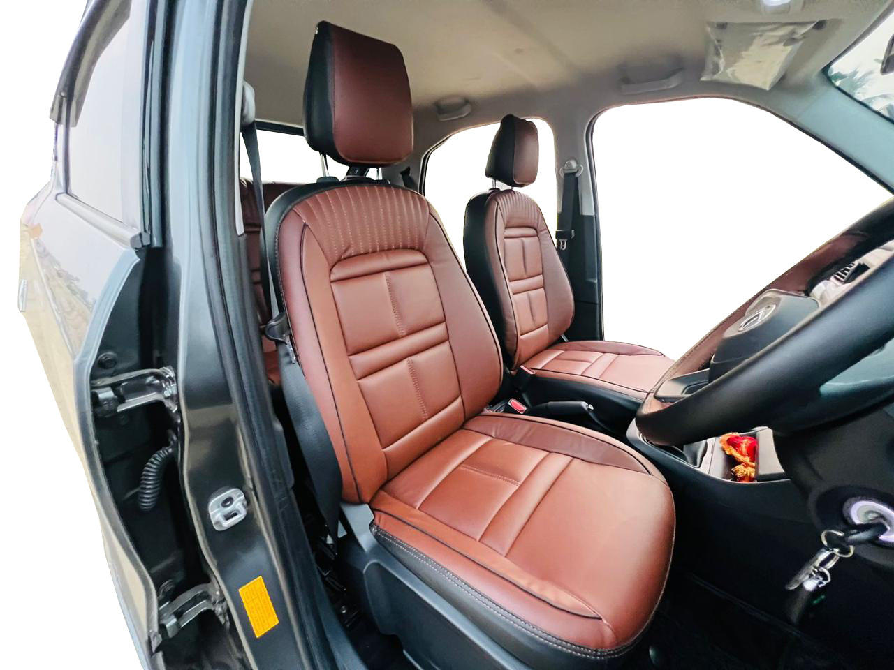 AUTOFIT LEATHER CAR SEAT COVER FOR (TATA PUNCH) URBAN DESIGN (COLOUR CHESTNUT BLACK)