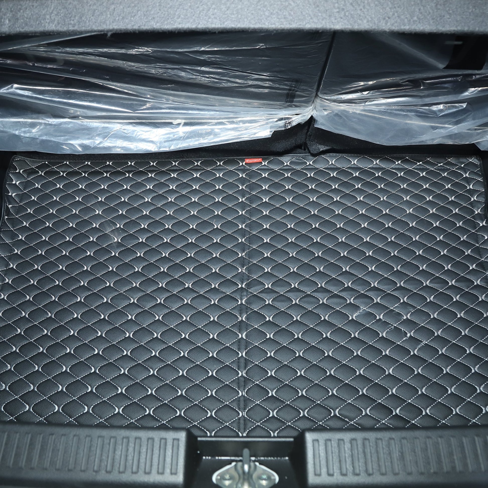 AUTOFIT 3 LAYER HEAT/WATER PROOF PU Leatherite Car Trunk/Boot/Dicky Mat FOR (BLACK AND SLVER LEATHER, FORD ECOSPORT) - Autofit